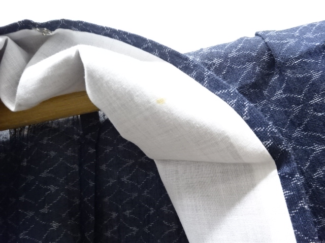  七宝模様織出しちぢみ単衣着物